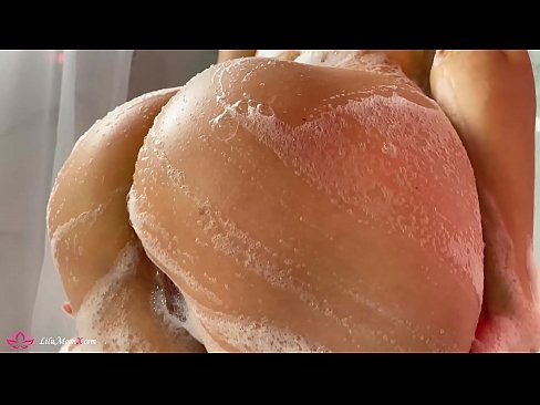 ❤️ Brunette pussy bibragailuarekin masturbatzen du dutxan orgasmo bizia lortzeko Izorratu bideoa %eu.rusanalog.ruan ☑