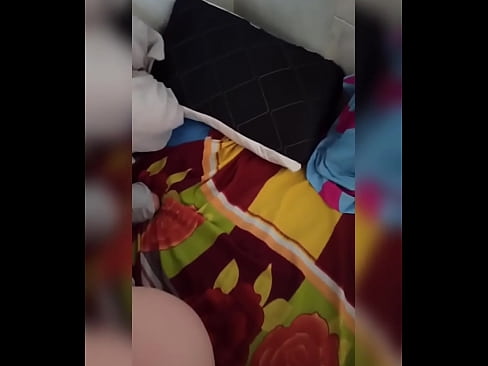 ❤️ Nire gelakidea etxean bakarrik geratzen da, bere senarra oporretara joaten delako eta nik izorratzeko eta ipurdia esnez betetzeko aprobetxatzen dut Izorratu bideoa  %eu.rusanalog.ruan ☑