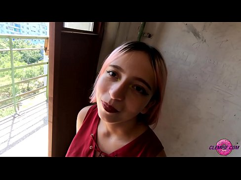 ❤️ Ikasle sentsuak arrotz bat zurrupatzen du kanpoaldean - Cum On His Face Izorratu bideoa %eu.rusanalog.ruan ☑